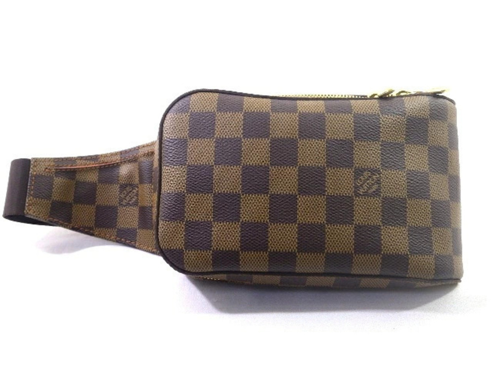 LOUIS VUITTON Geronimos Waist Bag Damier